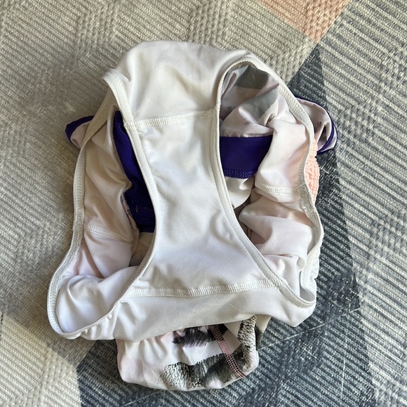 Lululemon Super Squad Short - Picture 6 of 7